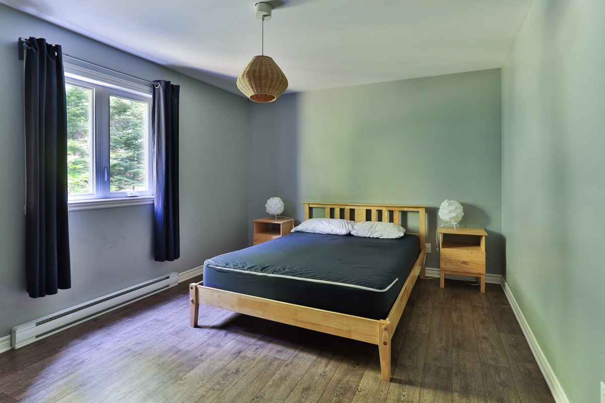 Taniere ChaletsLanaudiere Chambre 1 min Taniere ChaletsLanaudiere Chambre 1 min