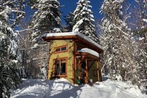 sous bois chalets lanaudiere exterieur hiver jour