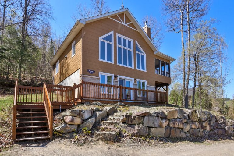 Chalet Rocher exterieur 2025 1
