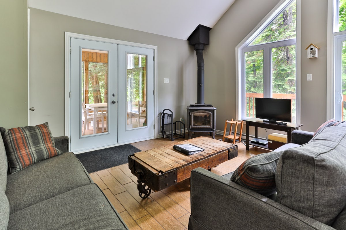 Phare Chalets Lanaudiere Salon Phare Chalets Lanaudiere Salon