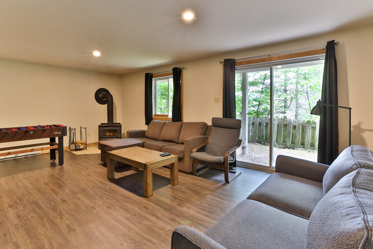 Villa des pins-Chalets Lanaudiere-salon 1